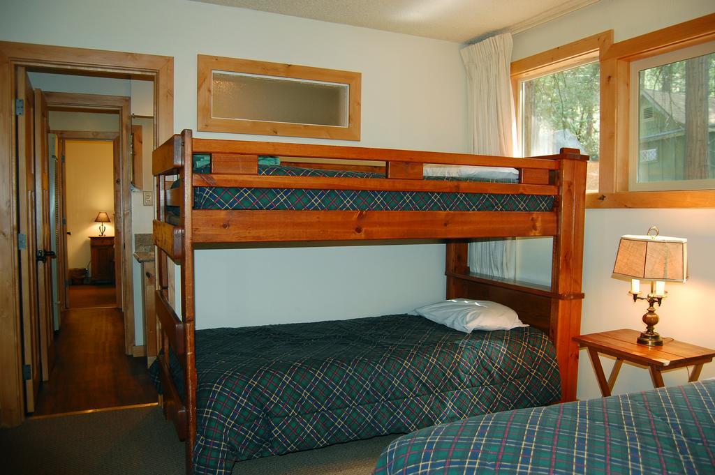 78 Ox Yoke Chalet